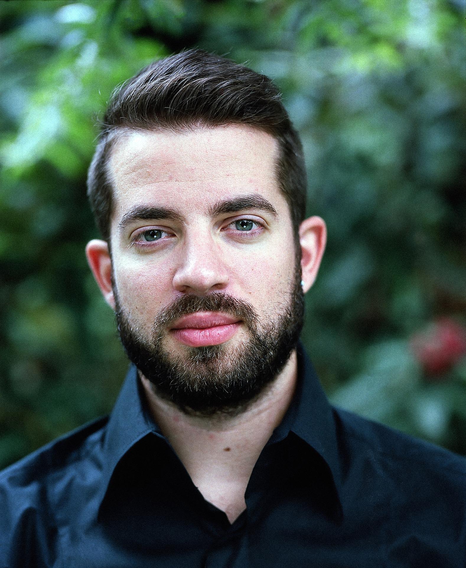 André
